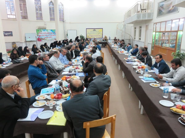 مرکز آموزش عالی حضرت خدیجه کبری ( س) دزفول