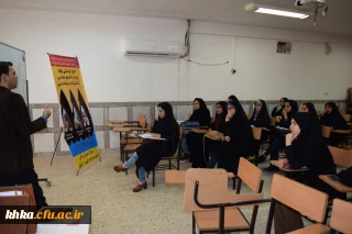 کارگاه نقد فیلم و کتاب مربوط به طرح 555