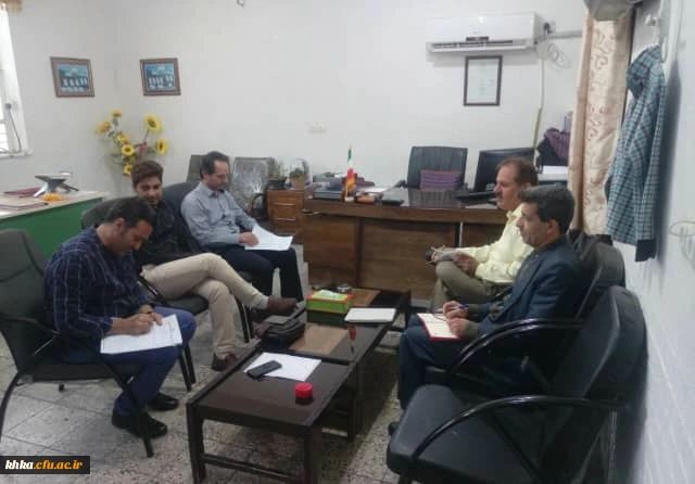 جلسه اساتید دروس کارآموزی  و پژوهی در عمل مهارت آموزان