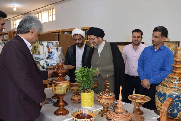 مرکز آموزش عالی حضرت خدیجه کبری (س)