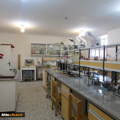 بهسازی و چیدمان آزمایشگاه غیرفعال مرکز حضرت خدیجه کبری (س)