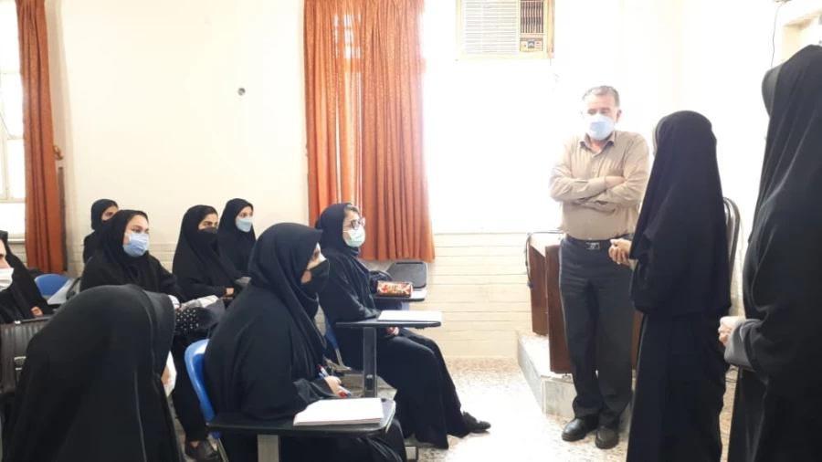 بازدید رئیس مرکز حضرت خدیجه کبری(س) دزفول از اولین کلاس های حضوری 2