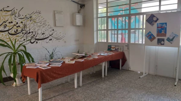 برگزاری نمایشگاه کتاب به مناسبت چهارم خرداد روز مقاومت و پایداری دزفول 2