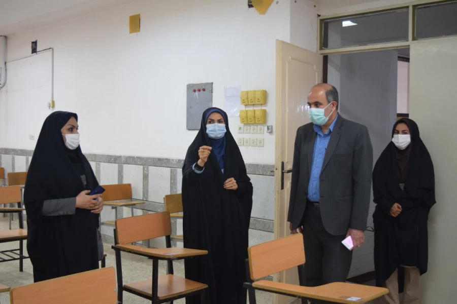 بازدید مسئولین استانی از روند آماده سازی مرکزحضرت خدیجه کبری (س) جهت برگزاری آزمون های پایان نیمسال دوم 2
