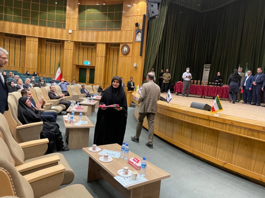 آیین تجلیل و تقدیر از دانشگاه فرهنگیان به عنوان مرکز آموزشی برتر استان 5