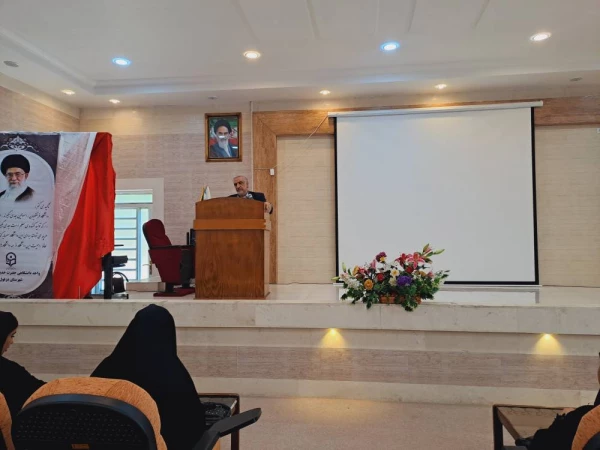 برگزاری کارگاه کتابخانه انسانی به مناسبت گرامیداشت هفته کتاب 3