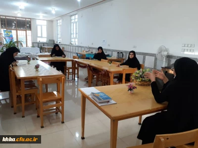 هفته کتاب و کتابخوانی

اولین نشست صمیمانه دانشجویی با عنوان معرفی و نقد کتاب