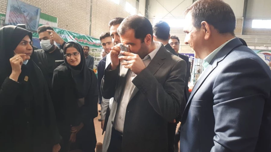 حضور فعال دانشجومعلمان مرکز آموزش عالی حضرت خدیجه کبری (س) دزفول در نمایشگاه دستاوردهای پژوهشی و فناوری 2