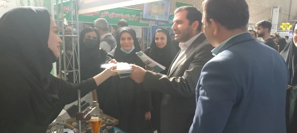 حضور فعال دانشجومعلمان مرکز آموزش عالی حضرت خدیجه کبری (س) دزفول در نمایشگاه دستاوردهای پژوهشی و فناوری 2