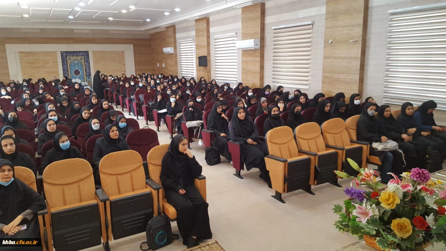 برگزاری جلسه آموزشی تبیین شیوه نامه انضباطی دانشجویان  3