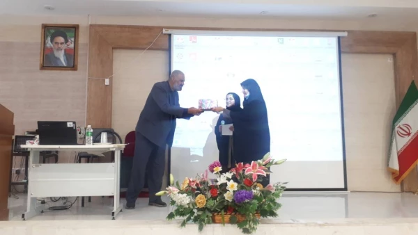 برگزاری جلسه آموزشی تبیین شیوه نامه انضباطی دانشجویان  6