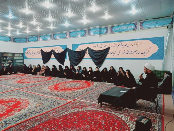 برگزاری مراسم عزاداری شهادت حضرت فاطمه (س) در سرای دانشجویی 2