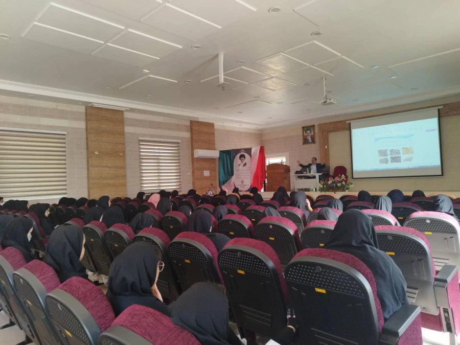 برگزاری کارگاه علوم نجوم و زمین 4