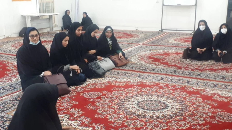 نشست رئیس دکتر حسن جرفی و اعضای شورای صنفی و نمایندگان دانشجویان 5