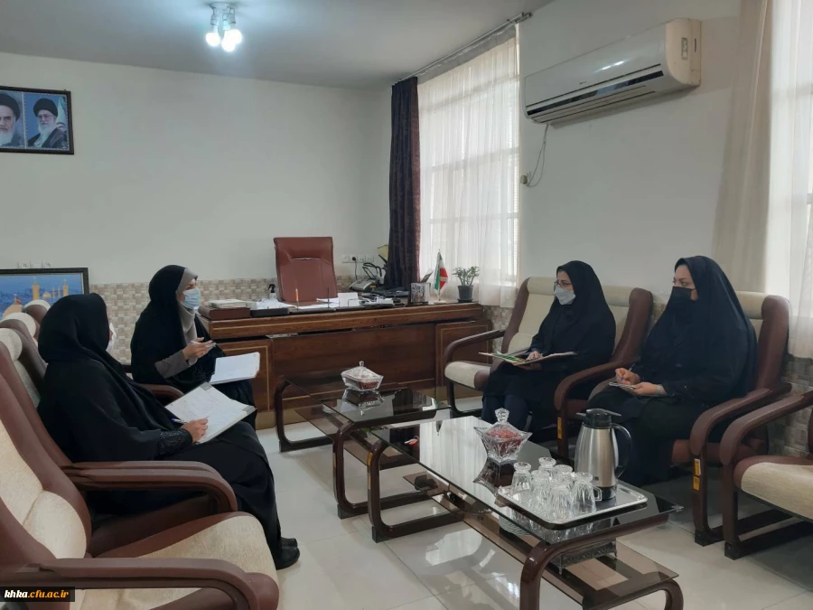  برگزاری دومین جلسه توجیهی پیرامون برگزاری جشنواره تدریس برتر مرکز آموزش عالی حضرت خدیجه کبری(س)  2