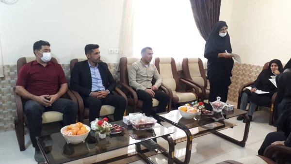 برگزاری جلسه شورای اداری با حضور همکاران مرکز 5