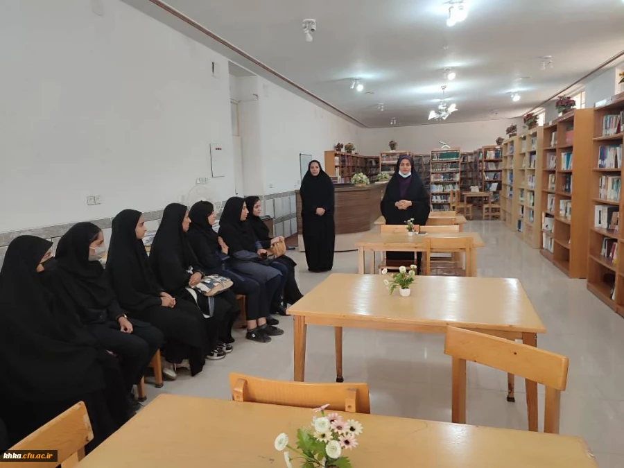 بازدید دبیرستان های ام سلمه و سرور از دانشگاه فرهنگیان حضرت خدیجه کبری(س) 2