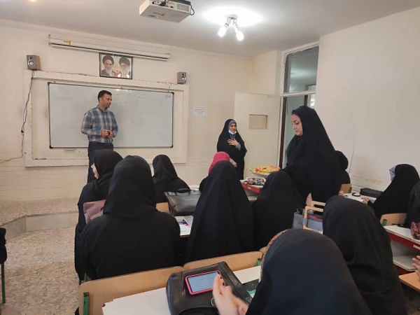 گرامیداشت روز معلم 2