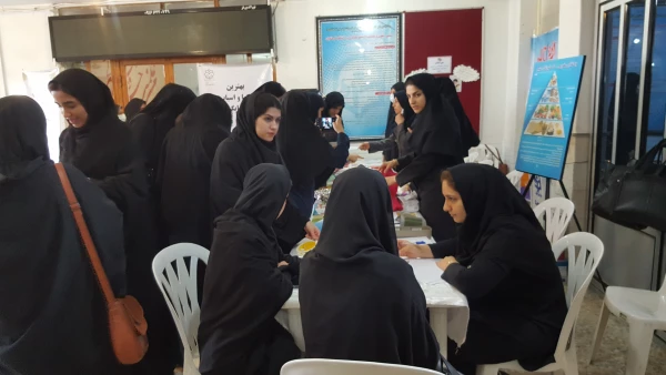 برپایی ایستگاه سلامت ویژه دانشجویان به مناسبت هفته سلامت با شعار «سلامت برای همه» 4