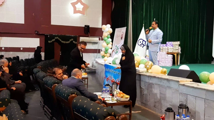 برگزاری مراسم بزرگداشت مقام معلم و دهه سرآمدی آموزش مرکز آموزش عالی حضرت خدیجه کبری (س) دزفول 2