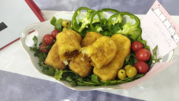 برگزاری جشنواره غذا به مناسبت گرامیداشت هفته سراهای دانشجویی 7