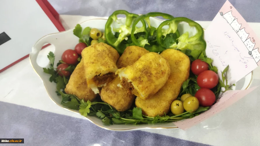 برگزاری جشنواره غذا به مناسبت گرامیداشت هفته سراهای دانشجویی 7