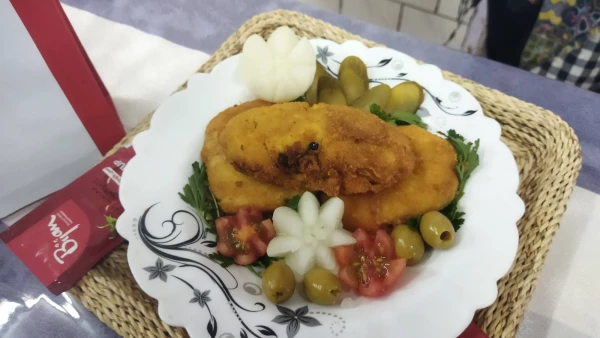 برگزاری جشنواره غذا به مناسبت گرامیداشت هفته سراهای دانشجویی 8