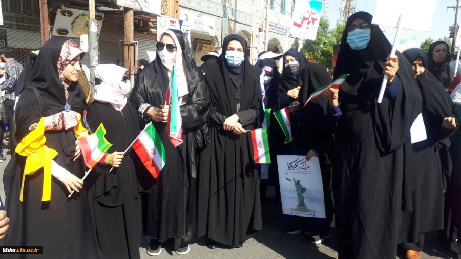 حضور در مراسم راهپیمایی 13 آبان 5