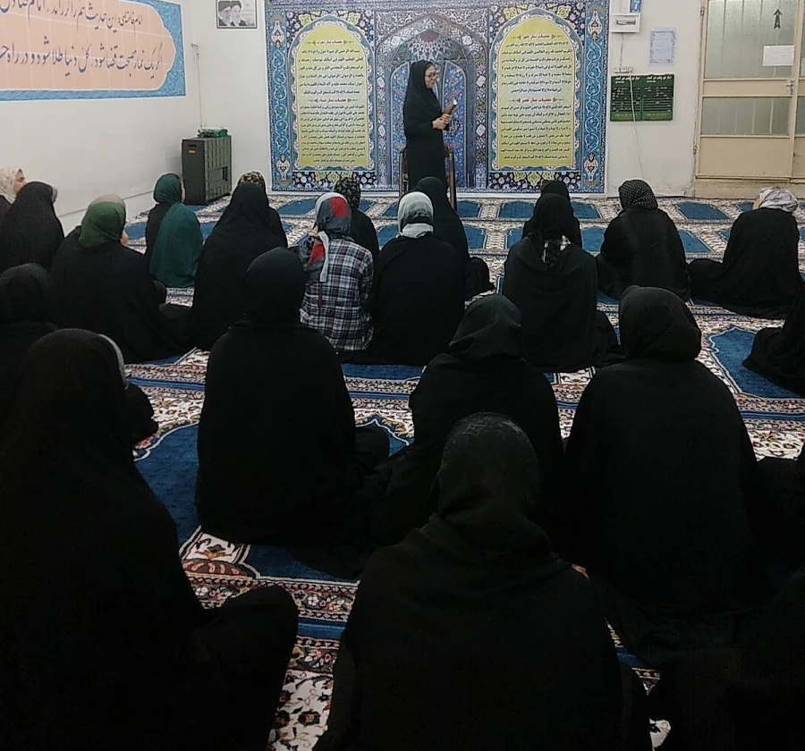 برگزاری نشست آموزشی با عنوان سازگاری با محیط خوابگاهی به مناسبت گرامیداشت هفته بهداشت روان 7