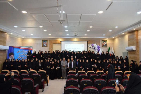  آیین استقبال دانشجویان جدیدالورود مرکز آموزش عالی حضرت خدیجه کبری(س) 5