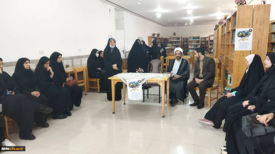 برگزاری کرسی آزاد اندیشی با موضوع "بررسی تحولات اخیر غزه و نقش محور مقاومت در آن" 2