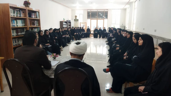 برگزاری کرسی آزاد اندیشی با موضوع "بررسی تحولات اخیر غزه و نقش محور مقاومت در آن" 2