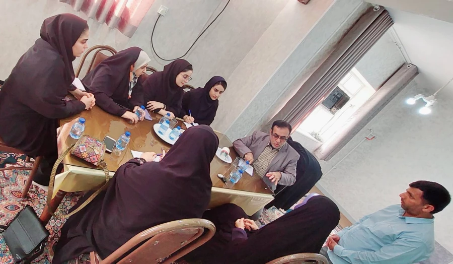 نشست صمیمی مسئولین محترم استانی با اعضای دانشجویی شورای صنفی مرکز 5