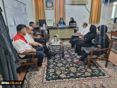 با توجه به شروع سال تحصیلی و لزوم اجرای برنامه غذایی جدید

برگزاری جلسه با عوامل طبخ و توزیع آشپزخانه مرکز خدیجه کبری (س) دزفول