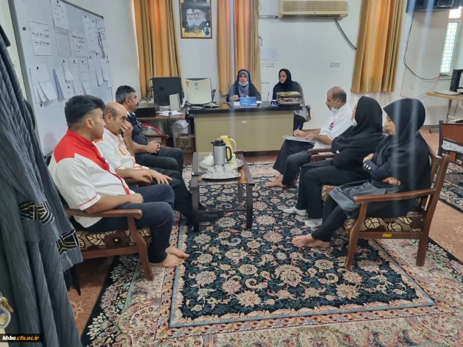 برگزاری جلسه با عوامل طبخ و توزیع آشپزخانه مرکز خدیجه کبری (س) دزفول 2