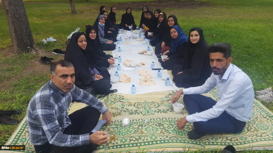 همایش پیاده روی و صرف صبحانه سلامت با حضور جمعی از همکاران و دانشجومعلمان 2