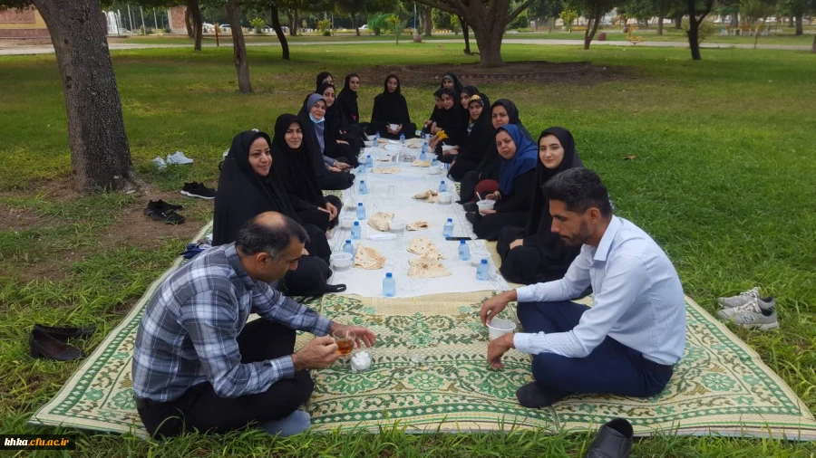 همایش پیاده روی و صرف صبحانه سلامت با حضور جمعی از همکاران و دانشجومعلمان 5