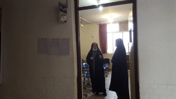 بازدید کارشناس معاونت بهداشت از مرکز خدیجه کبری (س) دزفول  3