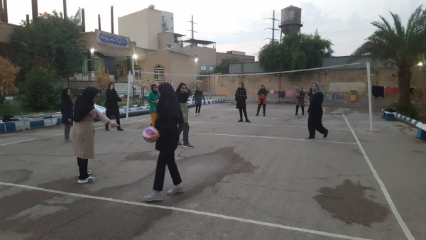 برگزاری مسابقه والیبال بین دانشجومعلمان مکز خدیجه کبری (س) دزفول 2