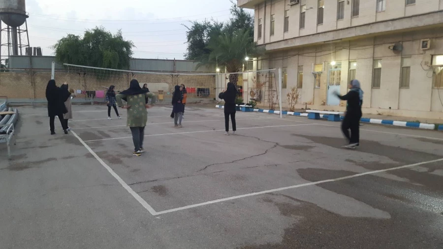 برگزاری مسابقه والیبال بین دانشجومعلمان مکز خدیجه کبری (س) دزفول 8