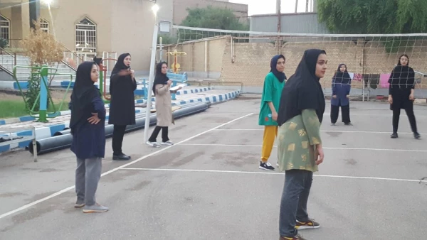 برگزاری مسابقه والیبال بین دانشجومعلمان مکز خدیجه کبری (س) دزفول 9