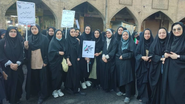 حضور در مراسم راهپیمایی ۱۳ آبان مرکز آموزش عالی حضرت خدیجه (س) دزفول 2