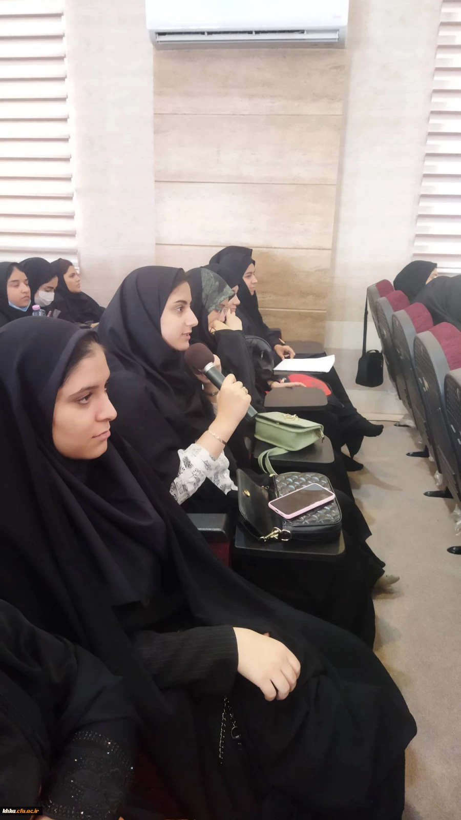 بازدید جناب دکتر صالحی رئیس محترم مدیریت امور پردیس های دانشگاه فرهنگیان استان و هیأت همراه از مرکز آموزش عالی خدیجه کبری (س) دزفول و برگزاری نشست صمیمی با دانشجومعلمان این مرکز
 2