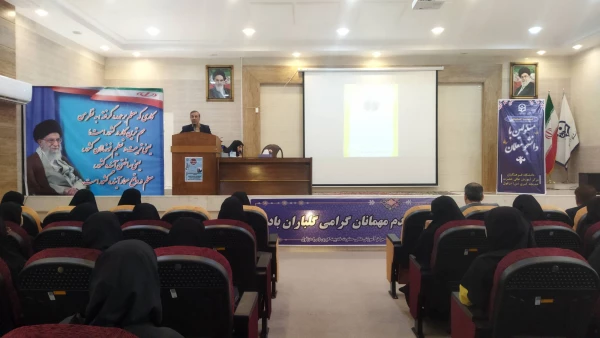 بازدید جناب دکتر صالحی رئیس محترم مدیریت امور پردیس های دانشگاه فرهنگیان استان و هیأت همراه از مرکز آموزش عالی خدیجه کبری (س) دزفول و برگزاری نشست صمیمی با دانشجومعلمان این مرکز
 5