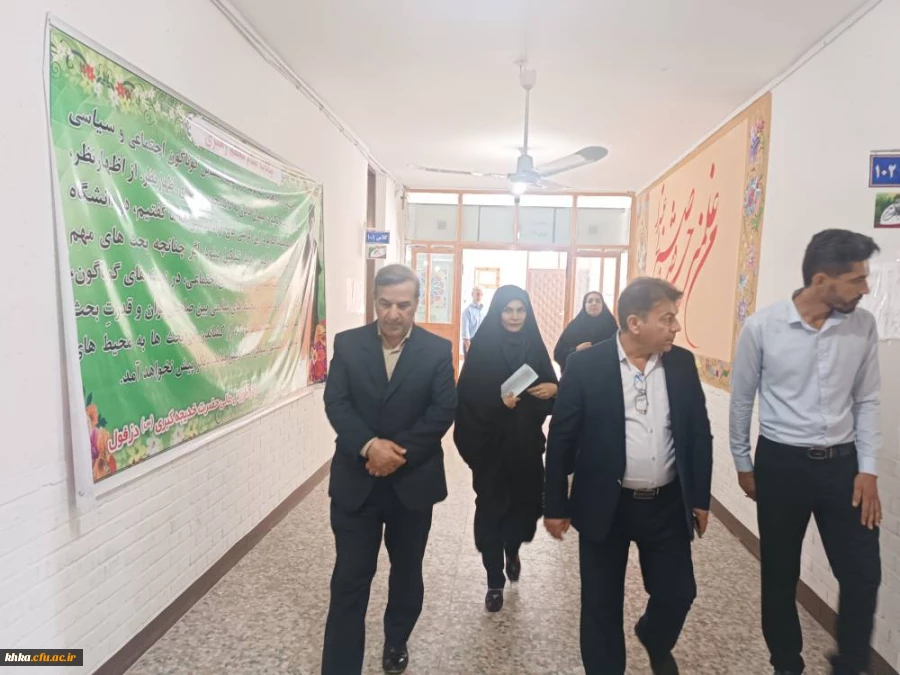 بازدید جناب دکتر صالحی رئیس محترم مدیریت امور پردیس های دانشگاه فرهنگیان استان و هیأت همراه از مرکز آموزش عالی خدیجه کبری (س) دزفول و برگزاری نشست صمیمی با دانشجومعلمان این مرکز
 7