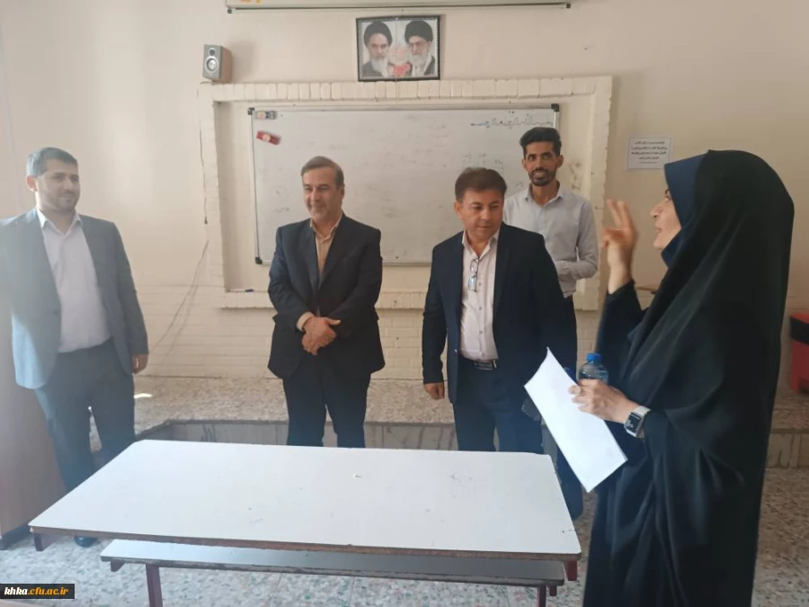 بازدید جناب دکتر صالحی رئیس محترم مدیریت امور پردیس های دانشگاه فرهنگیان استان و هیأت همراه از مرکز آموزش عالی خدیجه کبری (س) دزفول و برگزاری نشست صمیمی با دانشجومعلمان این مرکز
 3