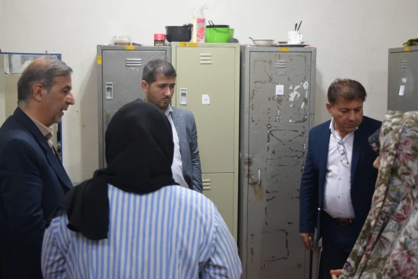 بازدید جناب دکتر صالحی رئیس محترم مدیریت امور پردیس های دانشگاه فرهنگیان استان و هیأت همراه از مرکز آموزش عالی خدیجه کبری (س) دزفول و برگزاری نشست صمیمی با دانشجومعلمان این مرکز
 2