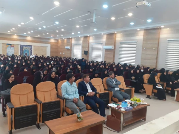 بازدید جناب دکتر صالحی رئیس محترم مدیریت امور پردیس های دانشگاه فرهنگیان استان و هیأت همراه از مرکز آموزش عالی خدیجه کبری (س) دزفول و برگزاری نشست صمیمی با دانشجومعلمان این مرکز
 3