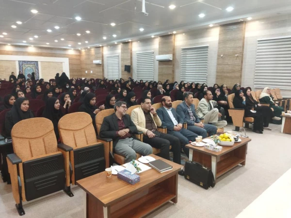 برگزاری آیین اختتامیه هفته کتاب 11