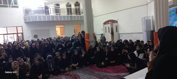 برگزاری نشست صمیمی و تعاملی ریاست مرکز با دانشجویان خوابگاهی 3